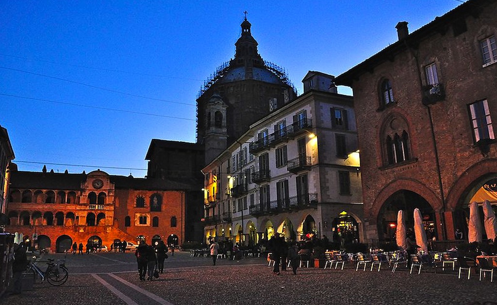 Pavia