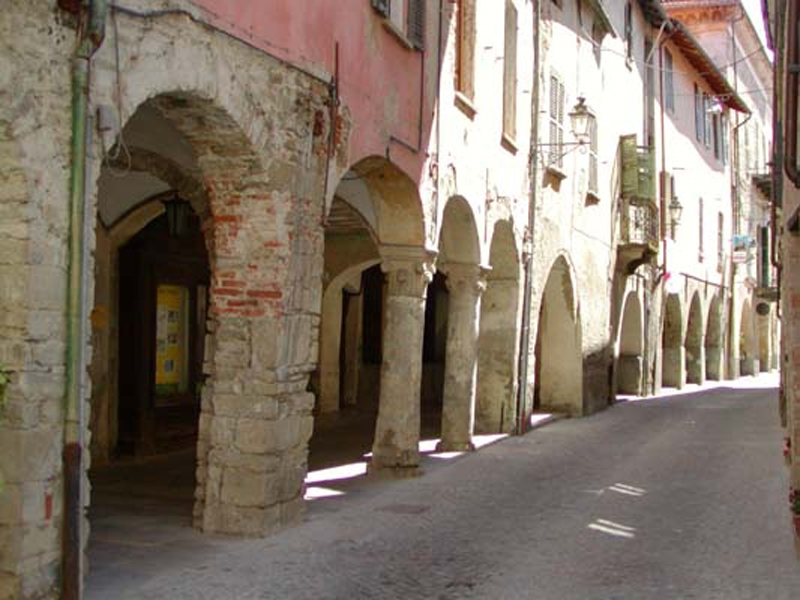 Cortemilia-borgosanmichele-800